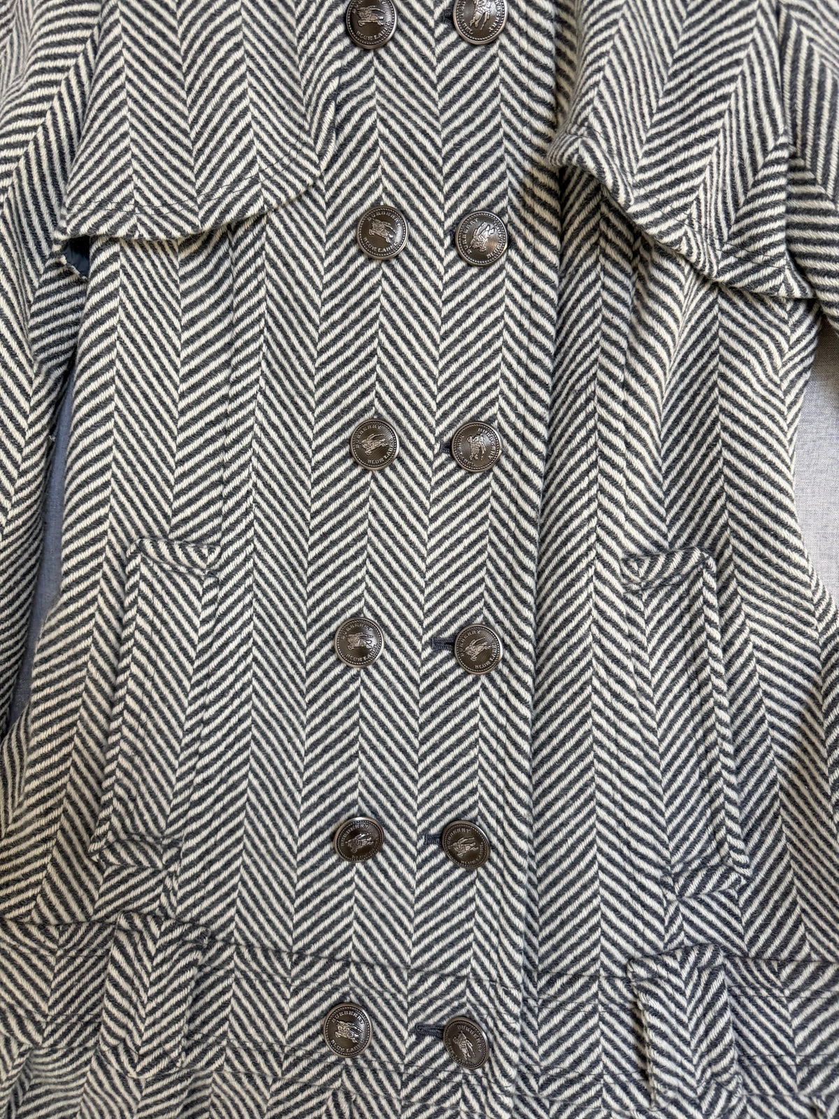 xovintage burberry blue label vintage pleated flirty dress coat w herringbone detail (S, 38) - Overcoats