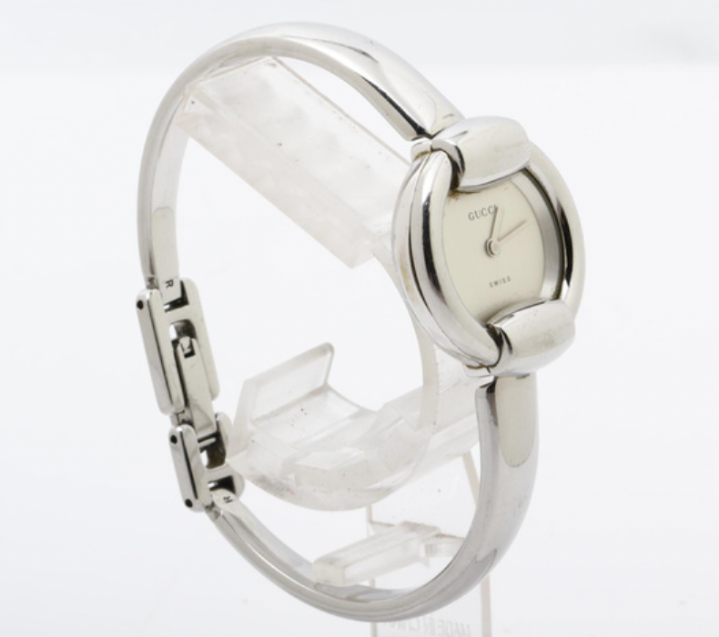 gucci silver bangle watch