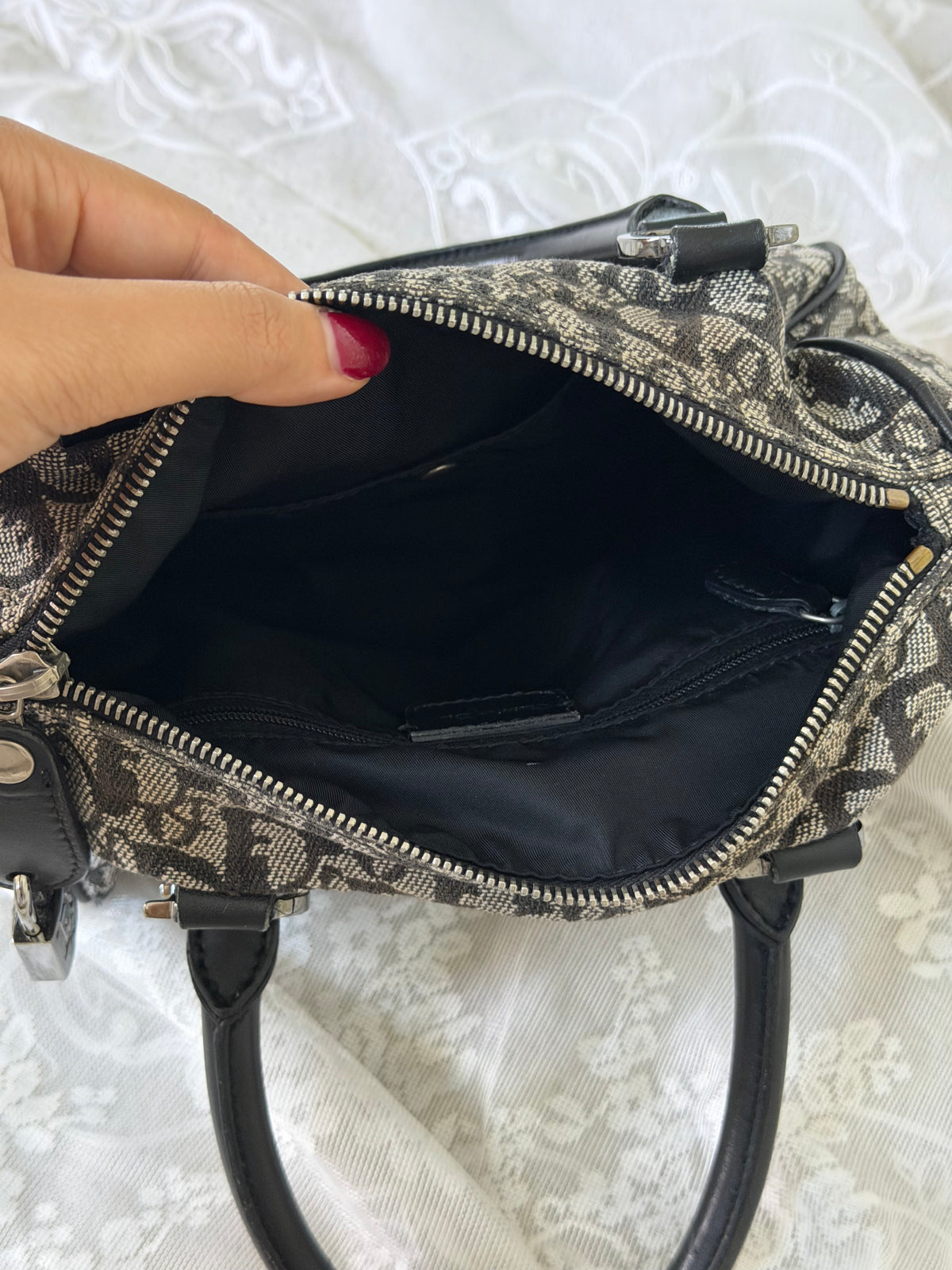 xovintage pre-loved dior padlock detail trotter speedy bag - Handbags