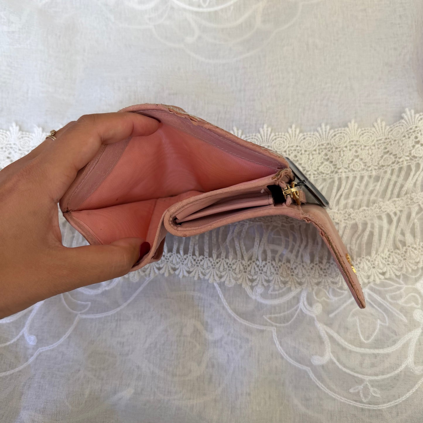 xovintage miu miu girly leather vintage wallet - Wallets