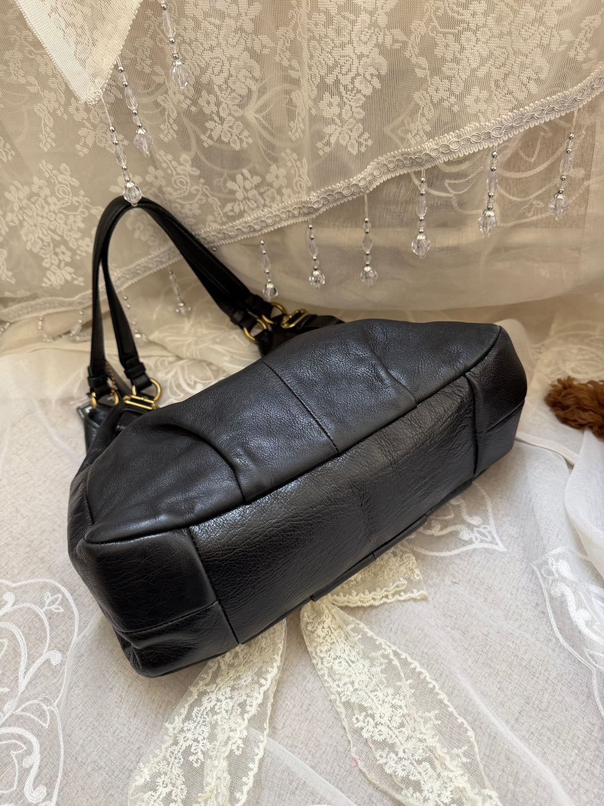 COACH VINTAGE MADISON MAGGIE SHOULDER BAG IN BLACK