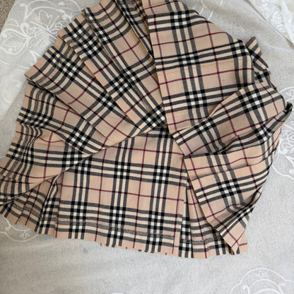 xovintage BURBERRY CLASSIC PLEATED VINTAGE MINI SKIRT, SMALL - Clothing