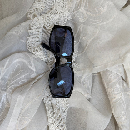 xovintage chanel 2000s vintage black CC sunglasses - Sunglasses