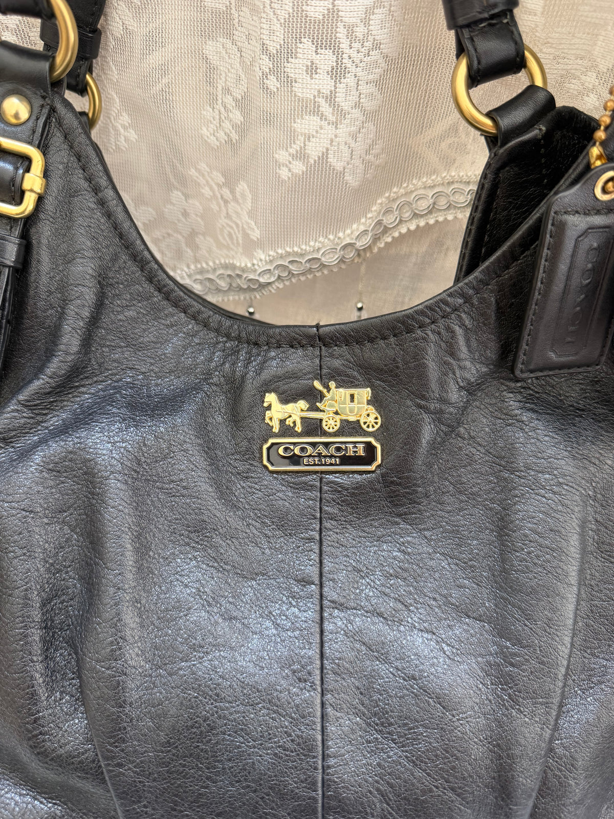 COACH VINTAGE MADISON MAGGIE SHOULDER BAG IN BLACK