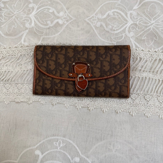 dior romantique heart detail vintage clutch wallet