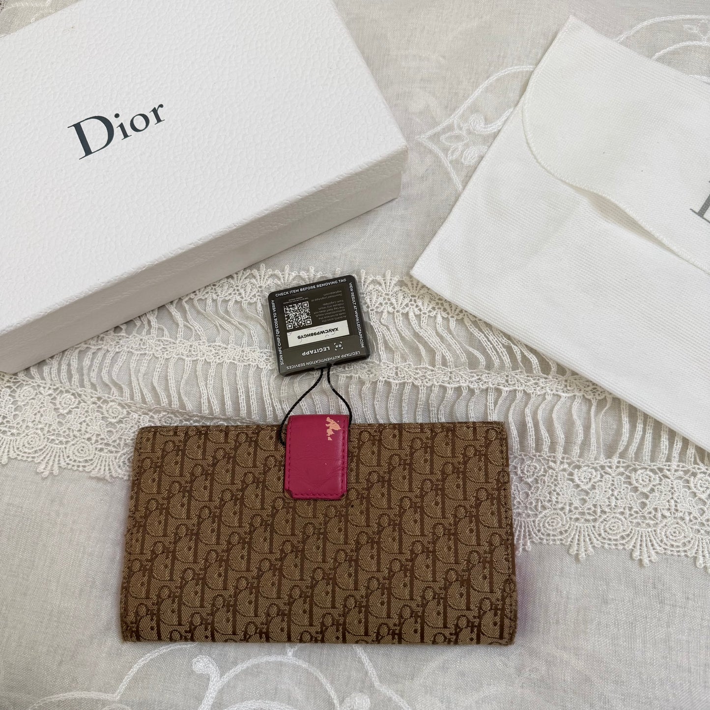 xovintage dior vintage "street chic" trotter wallet with box - Uncategorized