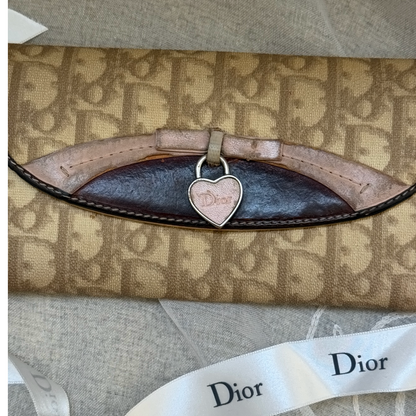 dior romantique heart detail vintage clutch wallet