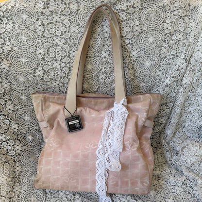 xovintage chanel travel line baby pink large tote bag - Tote Bags
