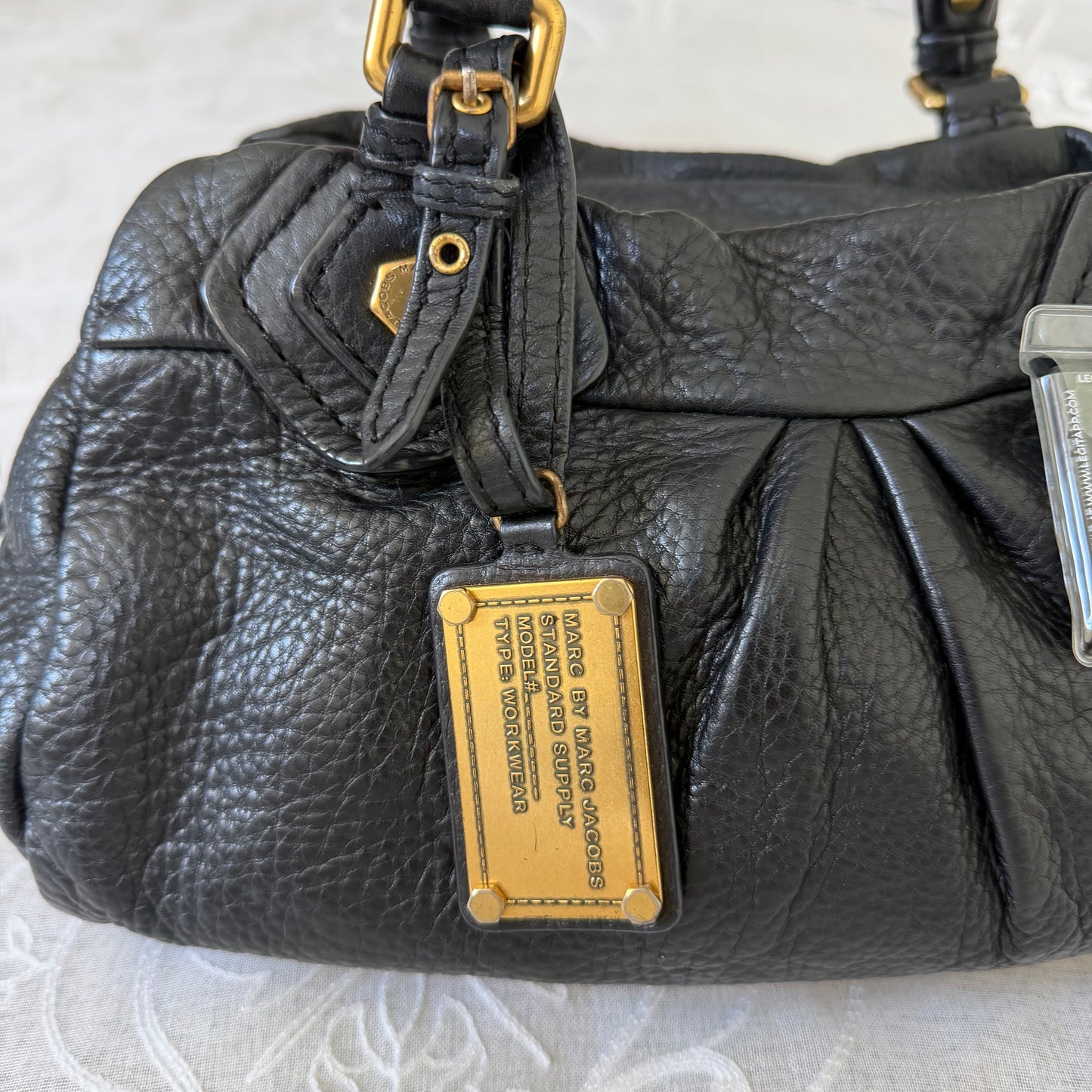 xovintage marc by marc jacobs black vintage groovee bag - Handbags
