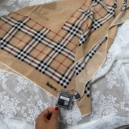 burberry vintage 90s logo silk scarf