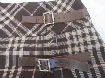xovintage burberry blue label iconic vintage mini skirt in brown x pink (size 36) cosmopolitan vintage