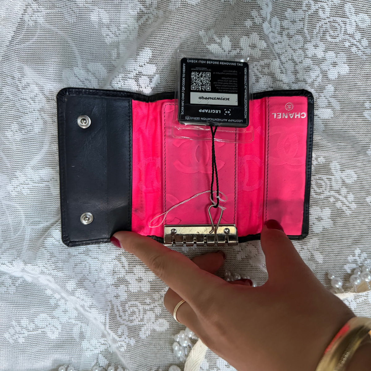 xovintage chanel vintage black cambon key cardholder - Uncategorized