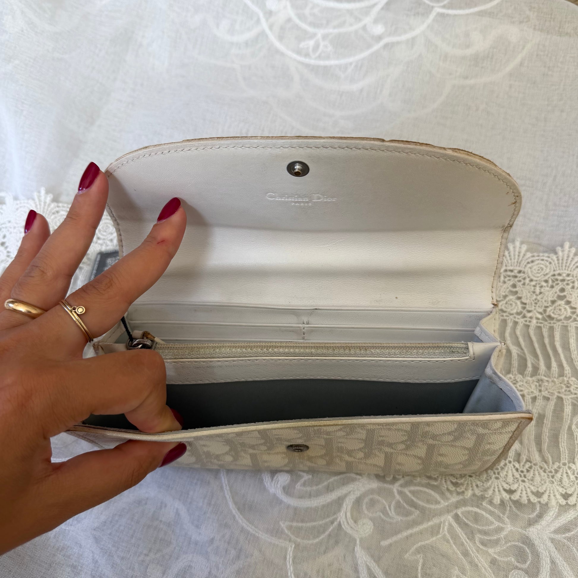 xovintage dior romantique heart detail vintage clutch wallet - Wallets