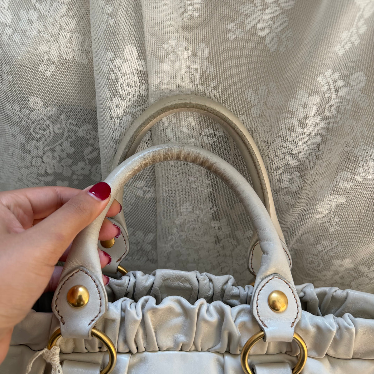 xovintage VINTAGE MIU MIU IVORY LEATHER RUCHED VITELLO BAG - Handbags