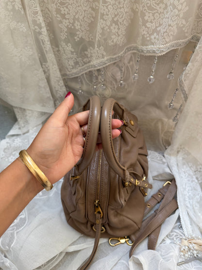 xovintage MARC BY MARC JACOBS BEIGE VINTAGE CLASSIC Q BAG - Handbags