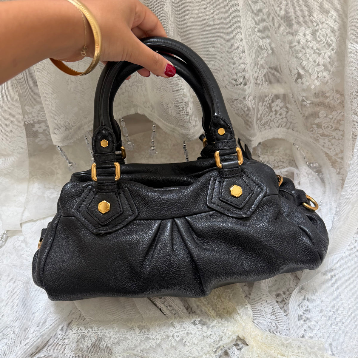 MARC BY MARC JACOBS BLACK VINTAGE CLASSIC Q GROOVEE BAG