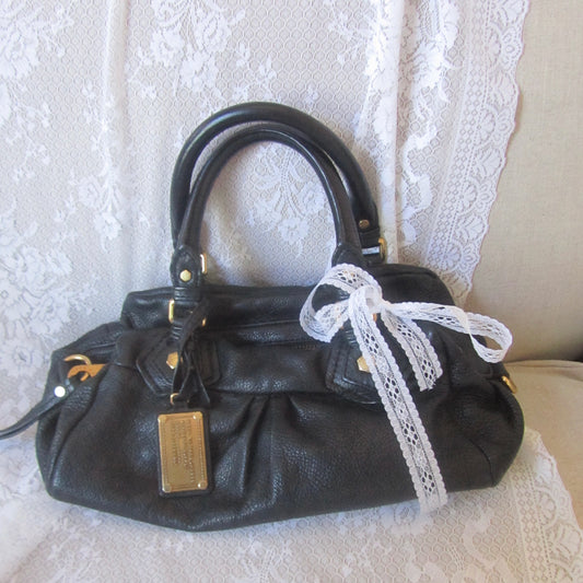 marc by marc jacobs vintage black baby groovee bag