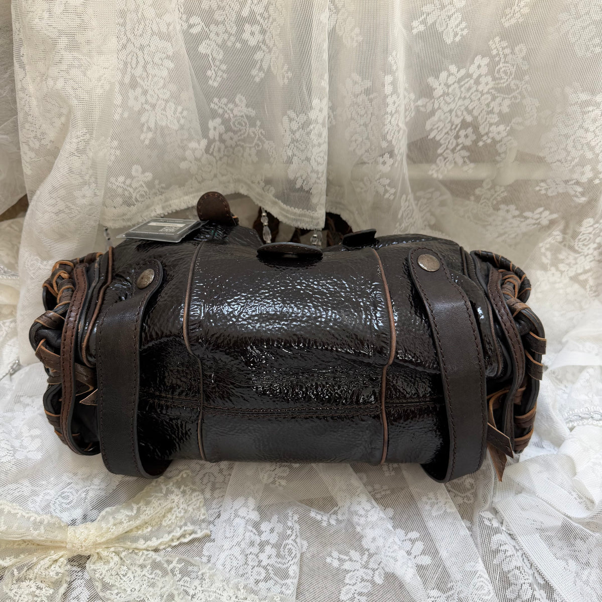 CHLOE VINTAGE SILVERADO BAG IN PATENT LEATHER