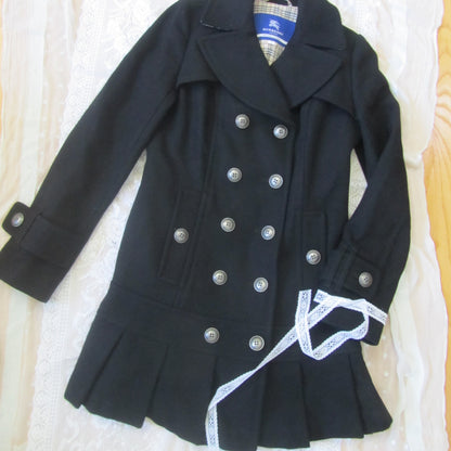 burberry blue label vintage black pleated flirty coat (36/xs)