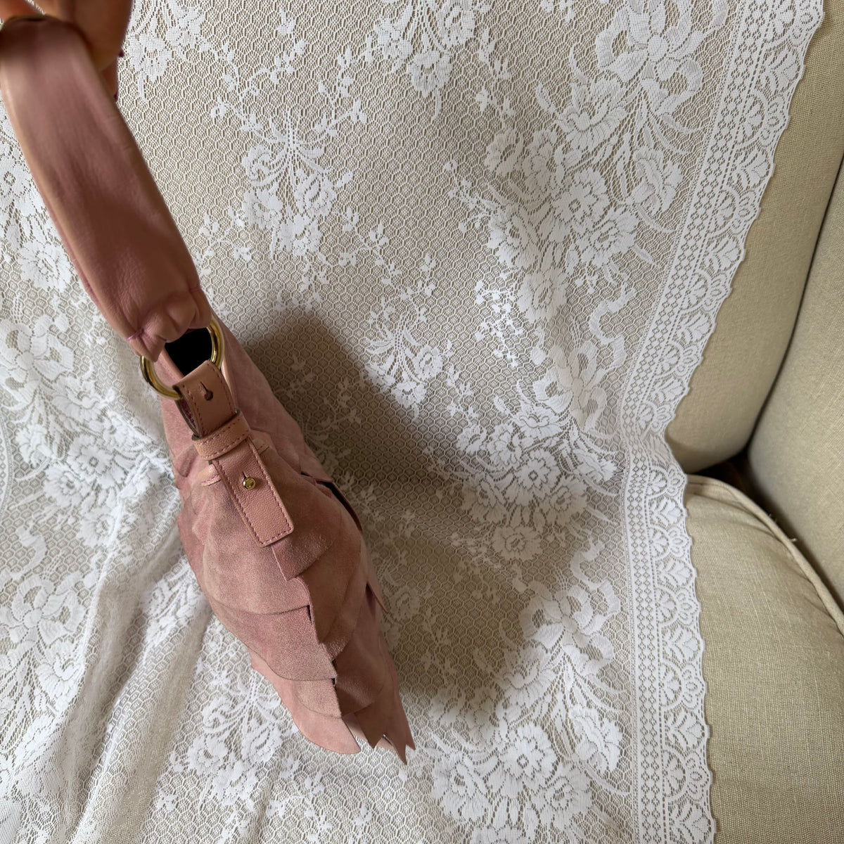 xovintage YVES SAINT LAURENT VINTAGE TIERED RUFFLE SUEDE ST. TROPEZ MOMBASA SHOULDER BAG IN DUSTY PINK - Handbags