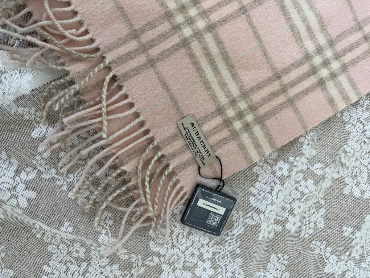 burberry baby pink vintage cashmere blend scarf