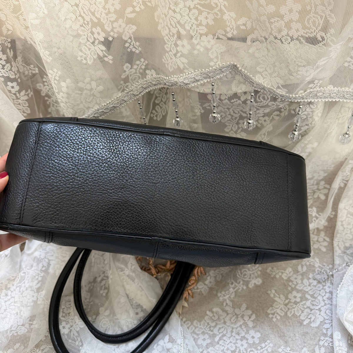 vintage mulberry shoulder bag in black