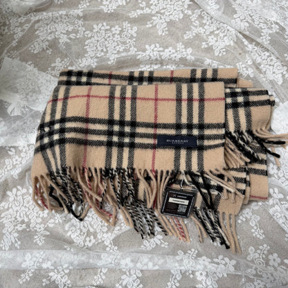 burberry vintage classic 100% wool oversized shawl