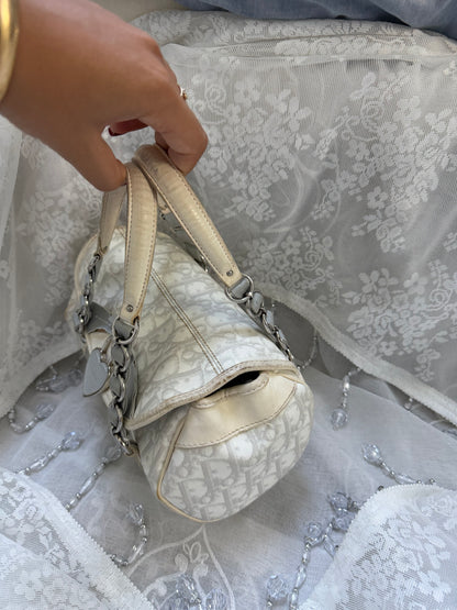 xovintage Pre-loved DIOR small 2000S ROMANTIC HEART-CHARM SHOULDER BAG - Handbags