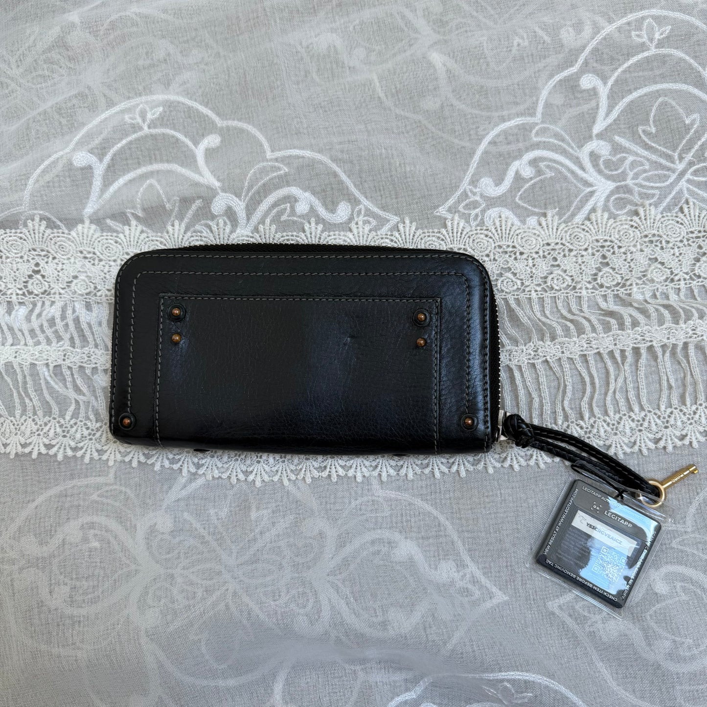 xovintage Chloé vintage clutch wallet in black -