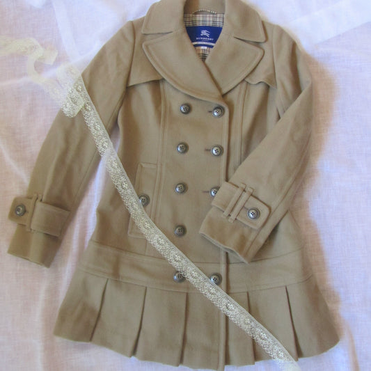burberry blue label beige pleated vintage flirty dress coat (36)