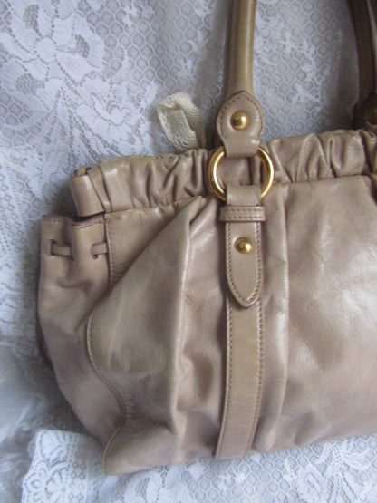 miu miu beige vintage vitello bag