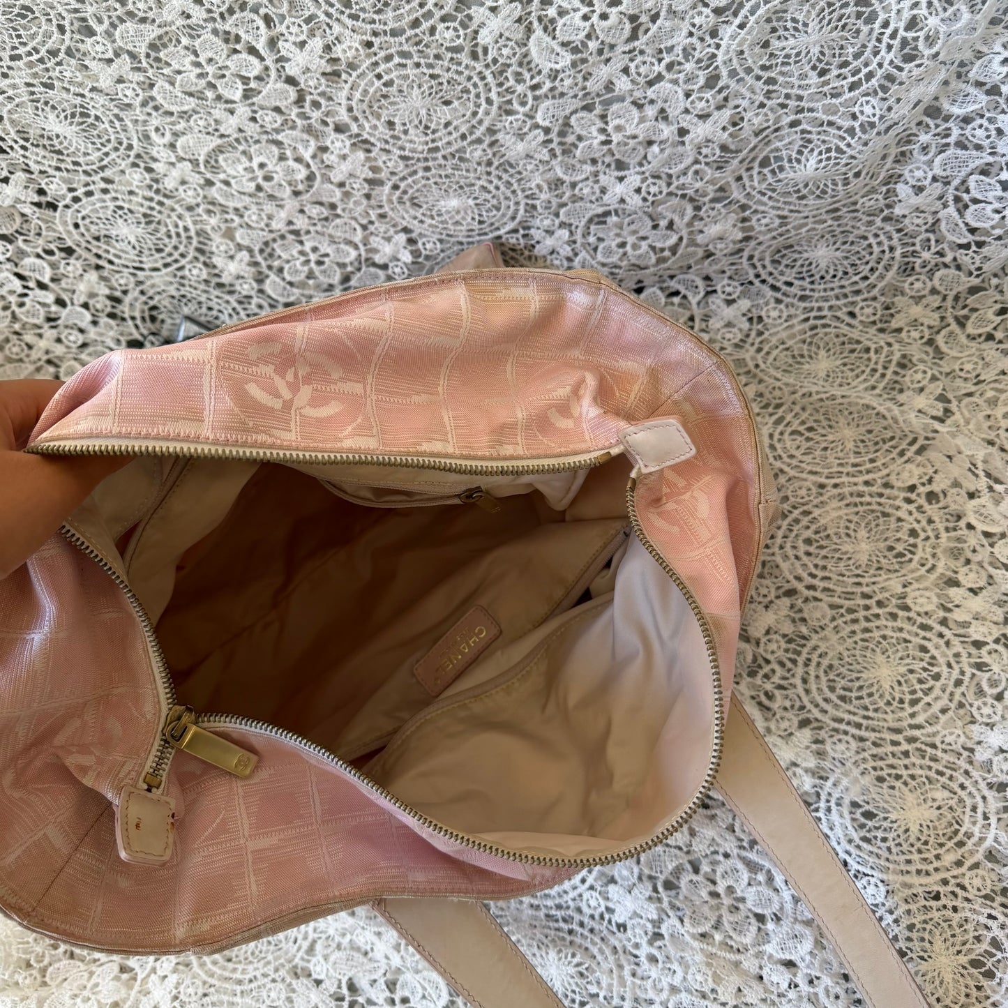 xovintage chanel travel line baby pink large tote bag - Tote Bags