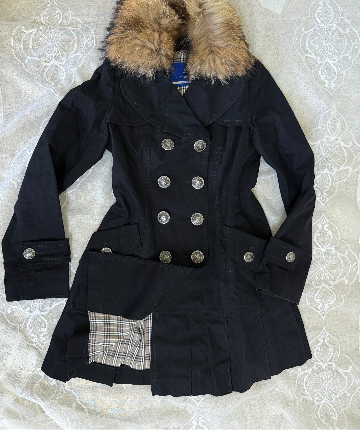 burberry blue label vintage black cotton pleated flirty coat (38,s)