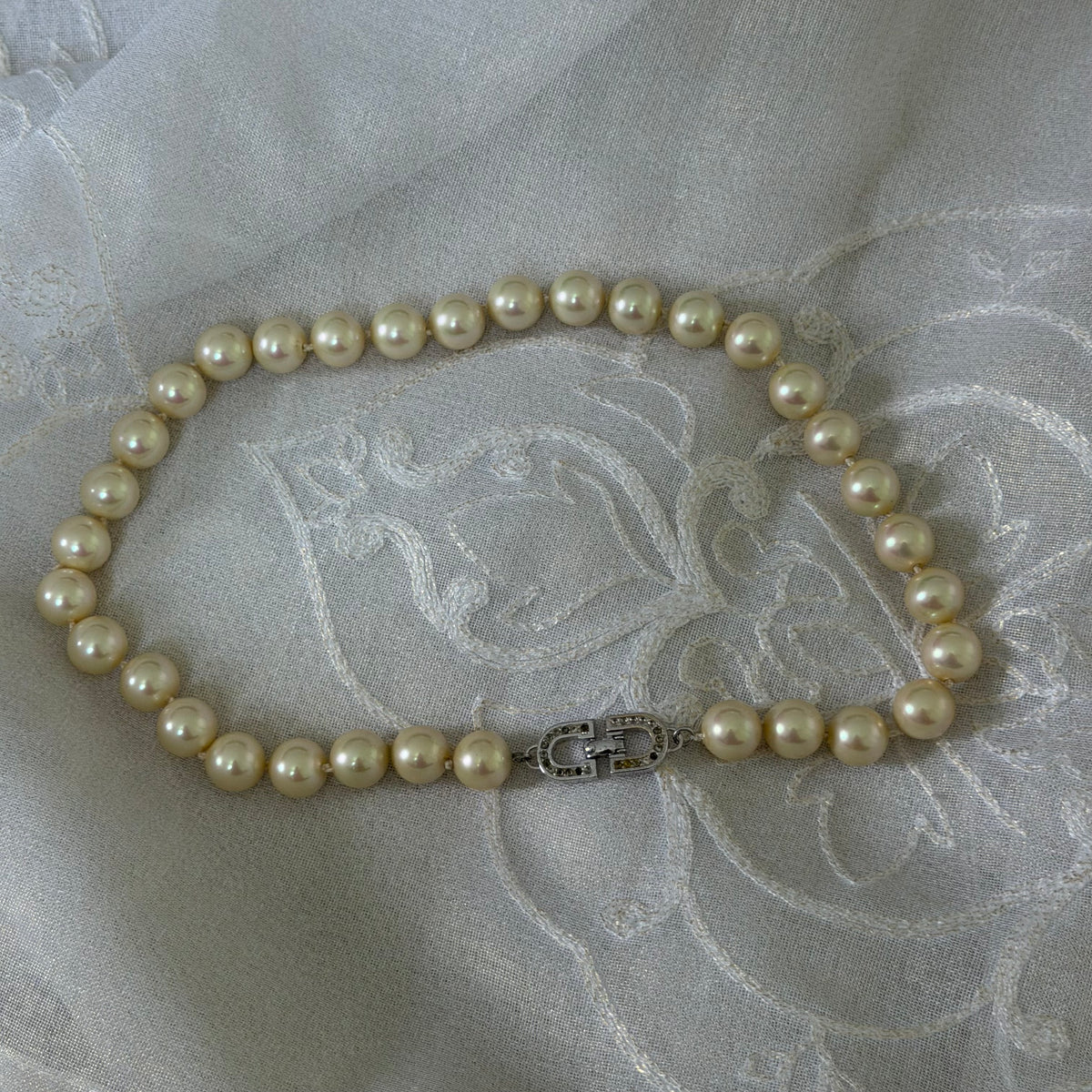 xovintage Dior vintage “cd” pearl necklace - Necklaces