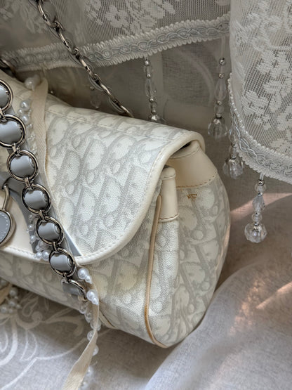 xovintage VINTAGE DIOR 2000S ROMANTIC HEART-CHARM SHOULDER BAG - Handbags