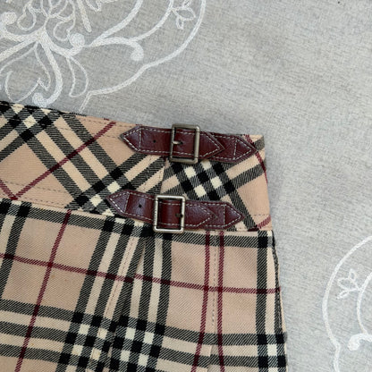 xovintage BURBERRY CLASSIC PLEATED VINTAGE MINI SKIRT, SMALL - Clothing