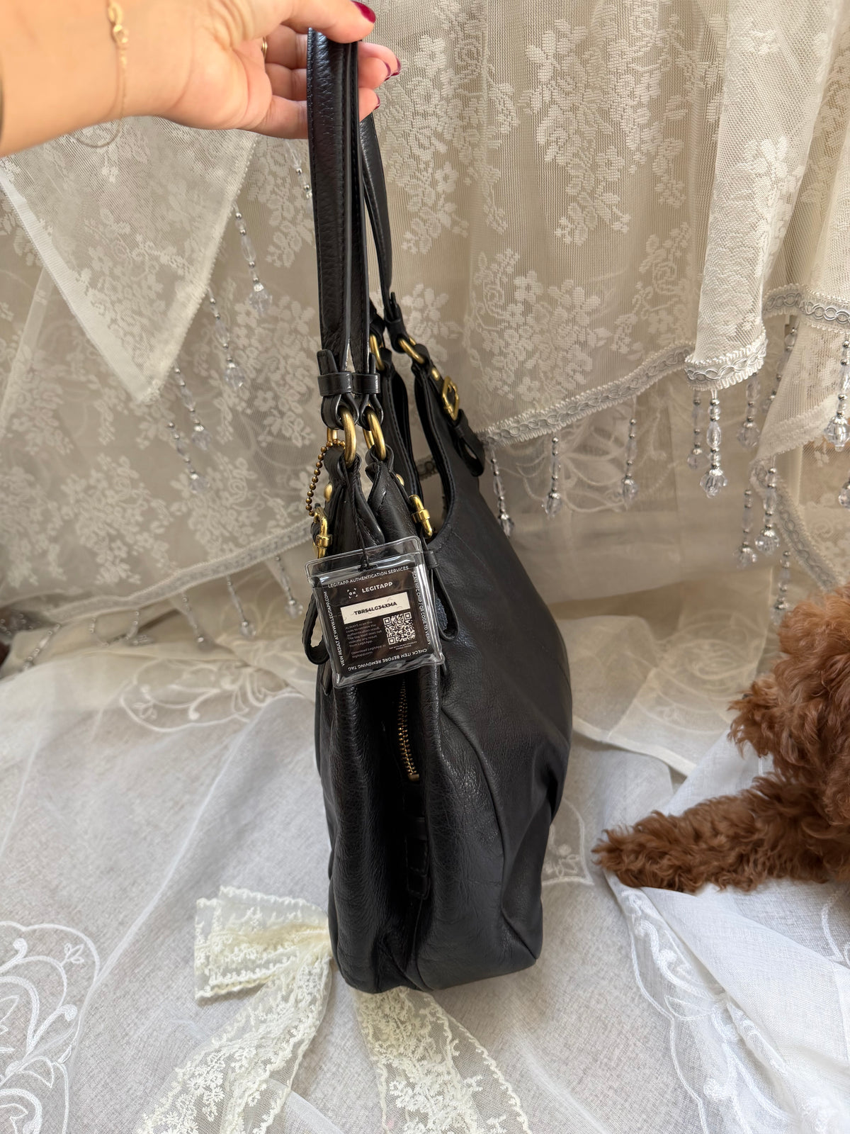 COACH VINTAGE MADISON MAGGIE SHOULDER BAG IN BLACK