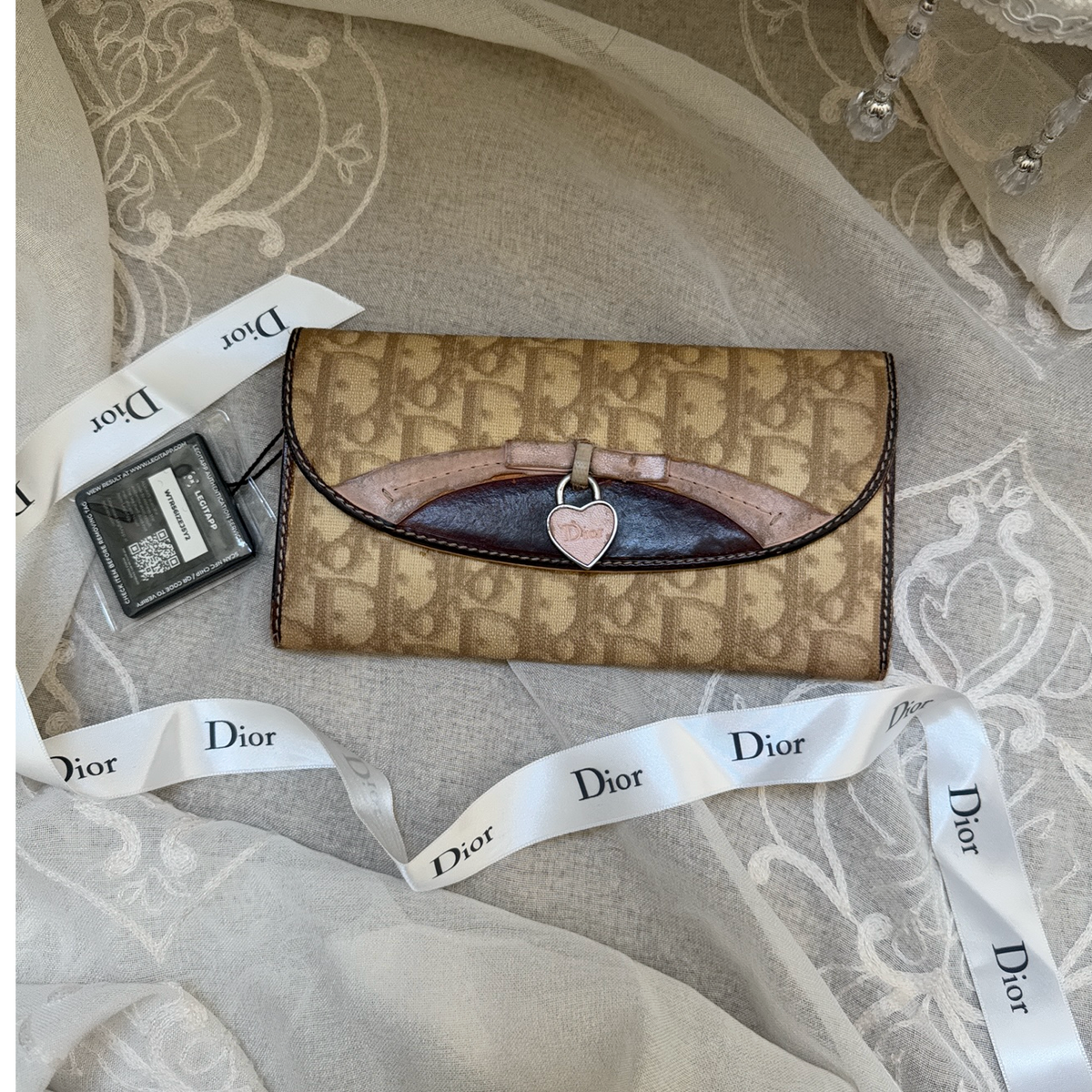 dior romantique heart detail vintage clutch wallet