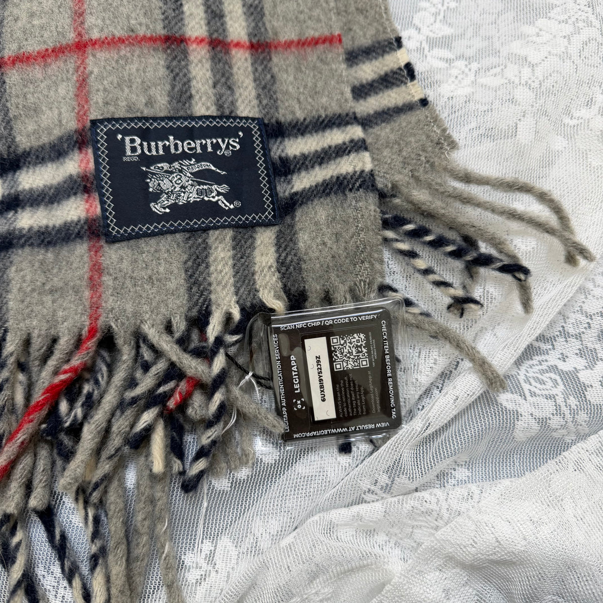 burberry vintage grey 100% wool oversized shawl