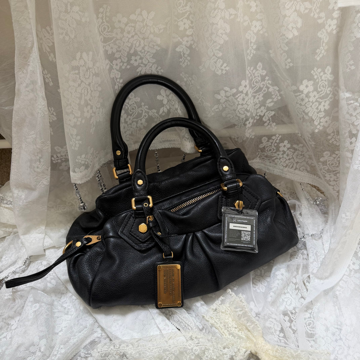 MARC BY MARC JACOBS BLACK VINTAGE CLASSIC Q GROOVEE BAG