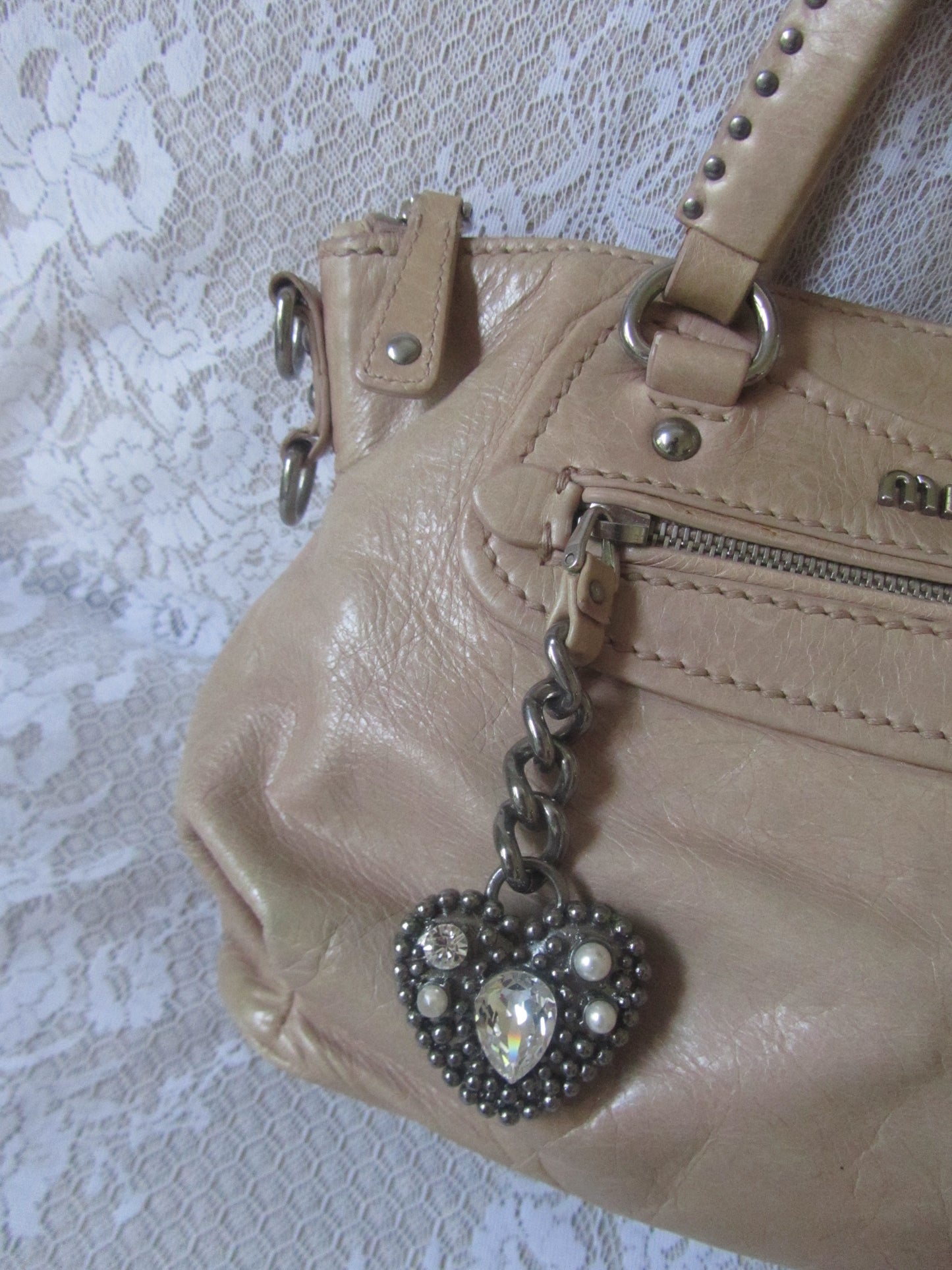 miu miu vintage heart charm vitello bag