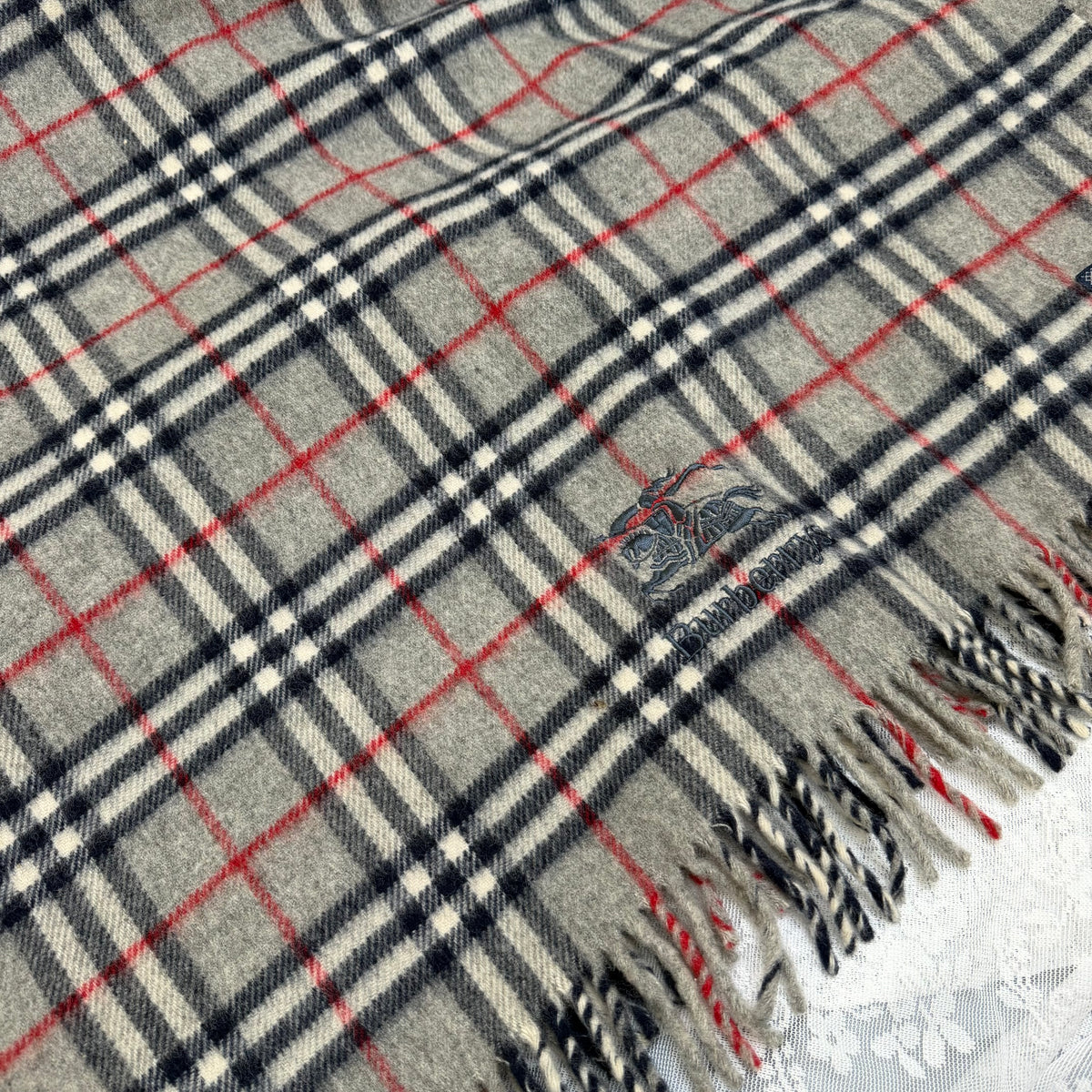 burberry vintage grey 100% wool oversized shawl