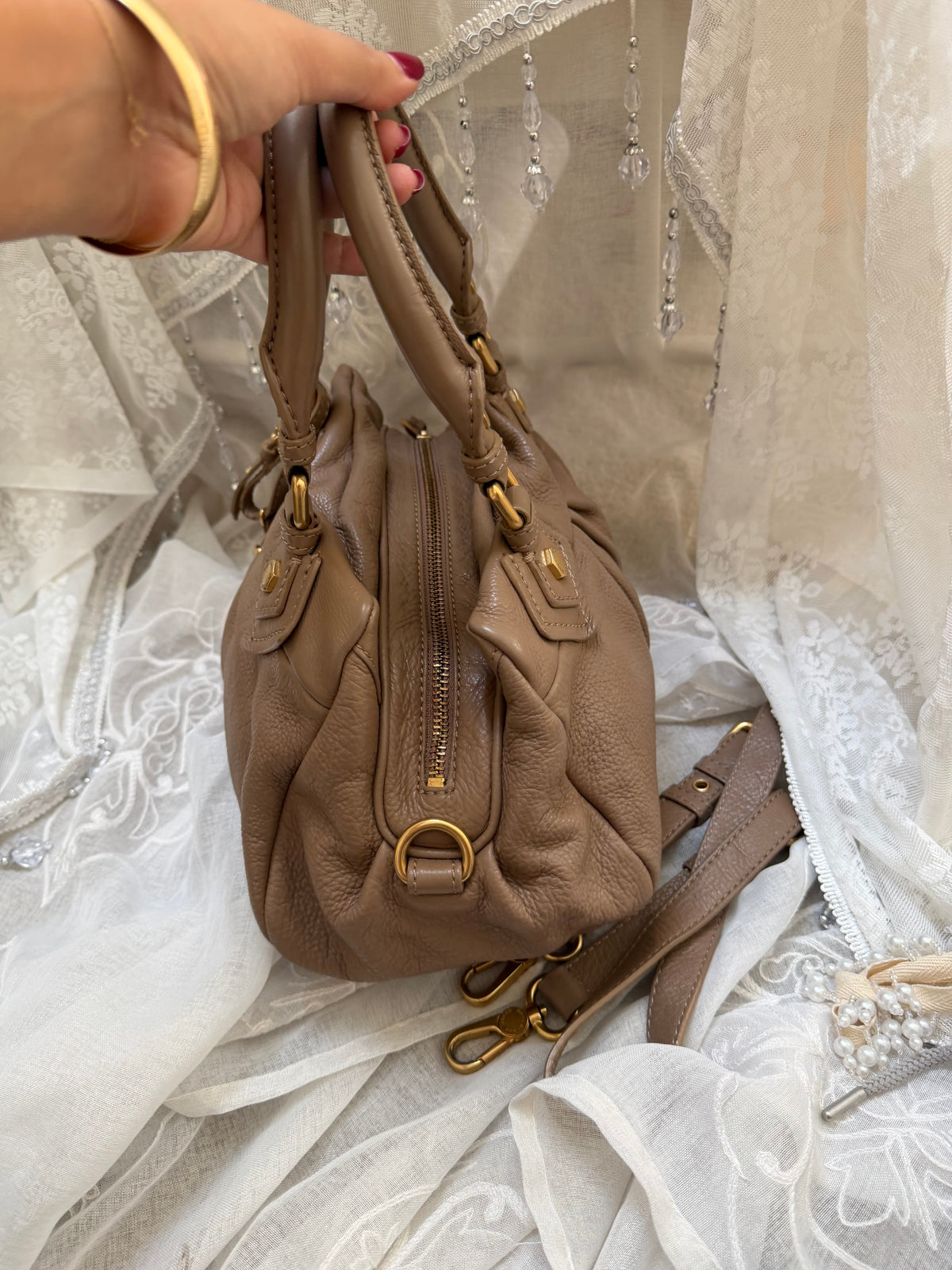 xovintage MARC BY MARC JACOBS BEIGE VINTAGE CLASSIC Q BAG - Handbags
