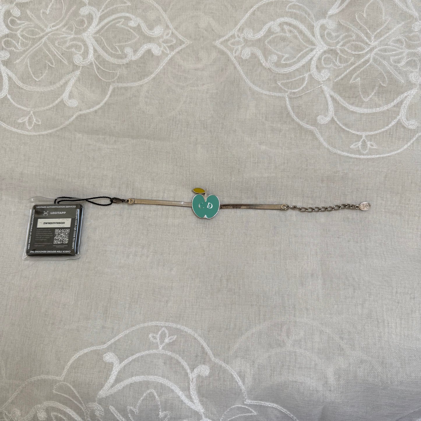 xovintage dior vintage big apple bracelet - Bracelets