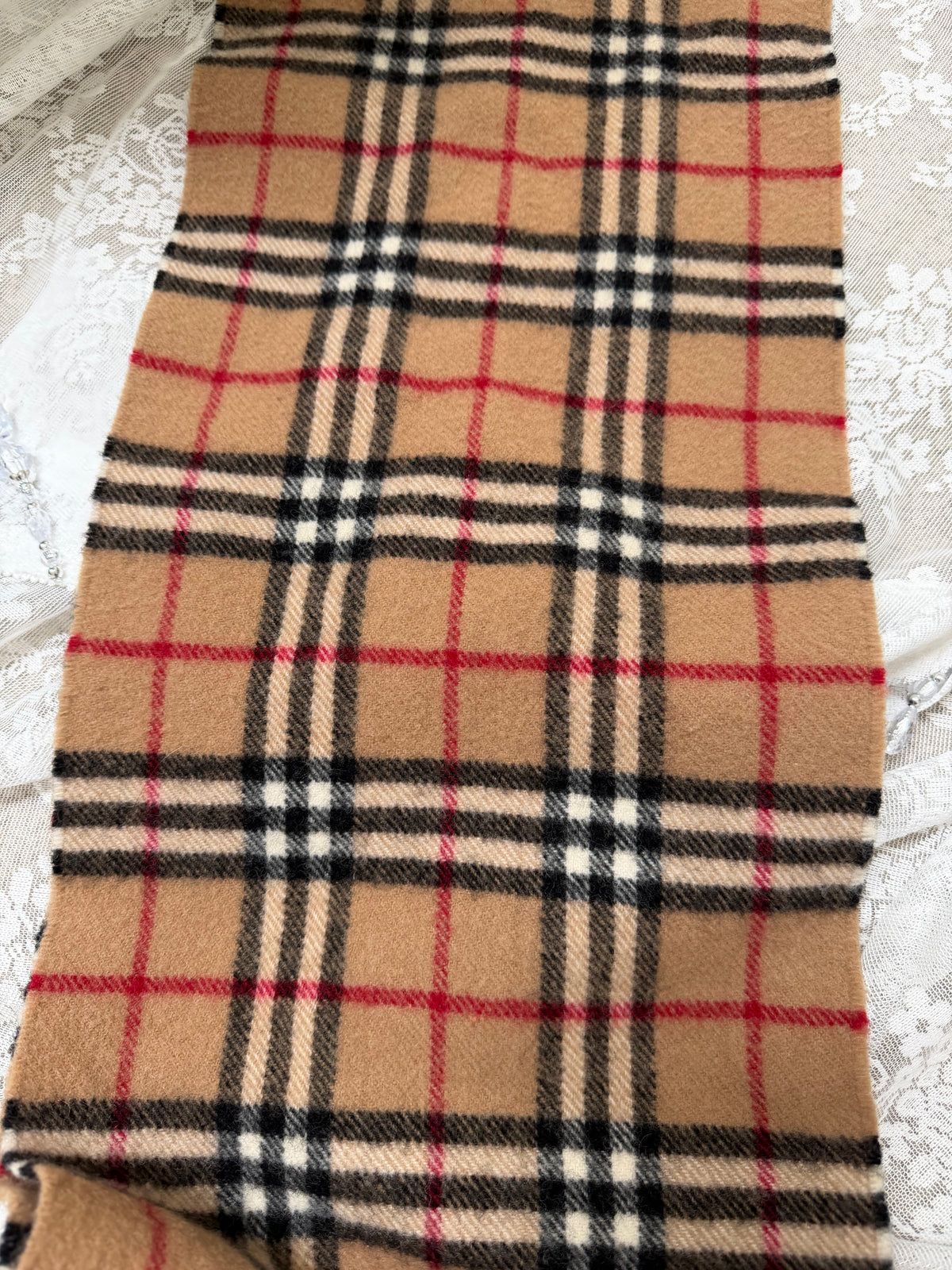 burberry vintage classic 100% lambswool scarf
