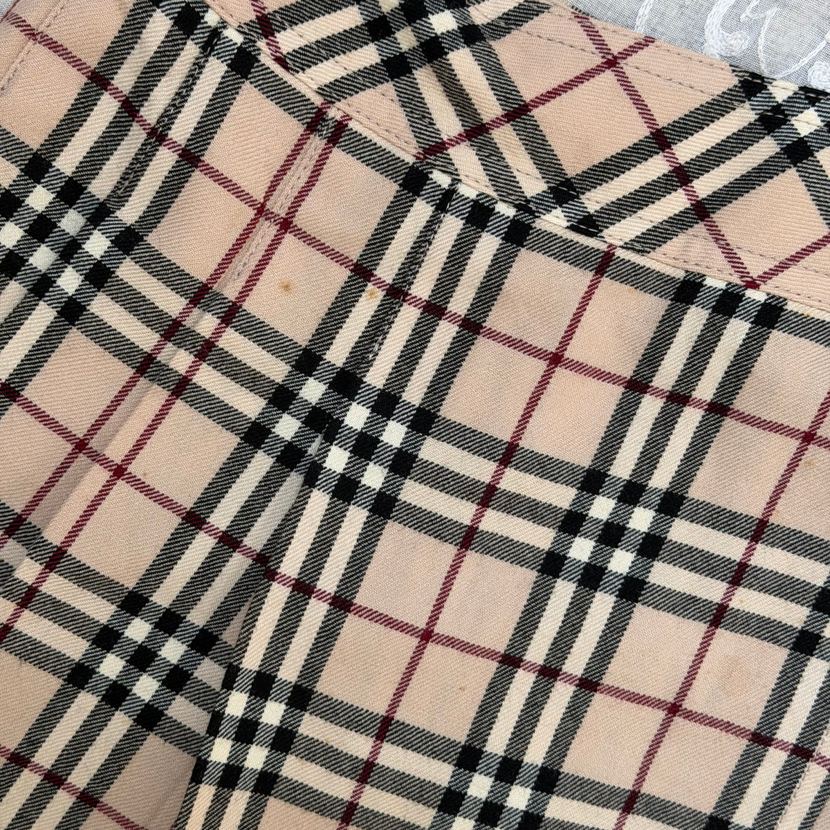 xovintage BURBERRY CLASSIC PLEATED VINTAGE MINI SKIRT, SMALL - Clothing
