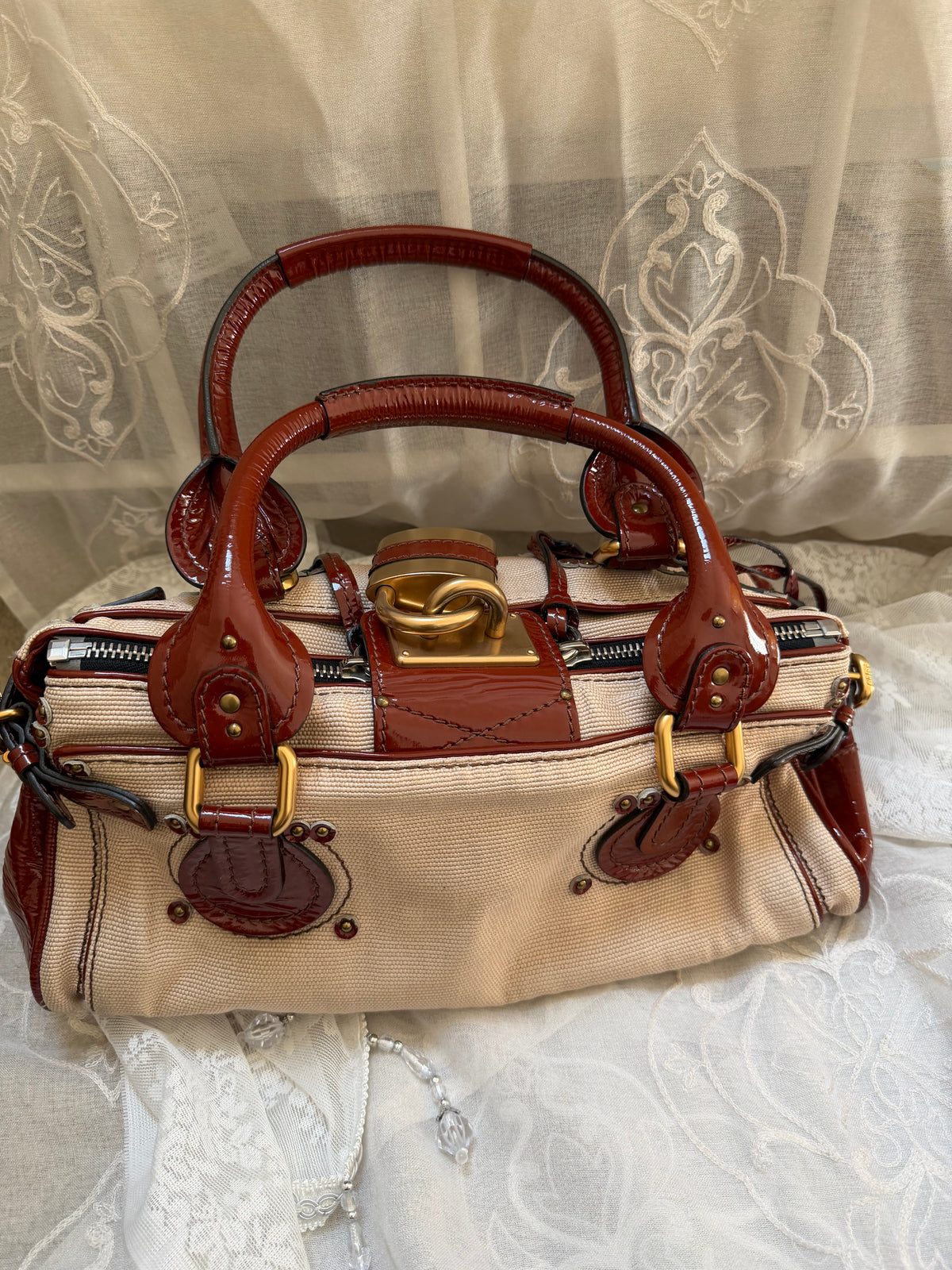 xovintage VINTAGE CHLOE PADDINGTON BAG IN BEIGE CANVAS X PATENT LEATHER - Handbags