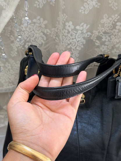 COACH VINTAGE MADISON MAGGIE SHOULDER BAG IN BLACK