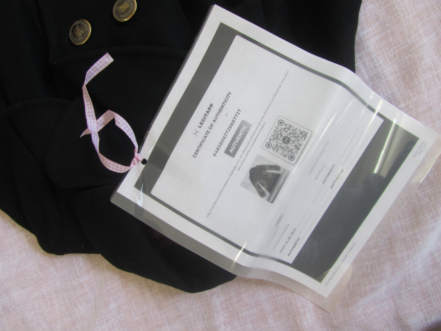 burberry blue label vintage pleated flirty dress coat in black (36)