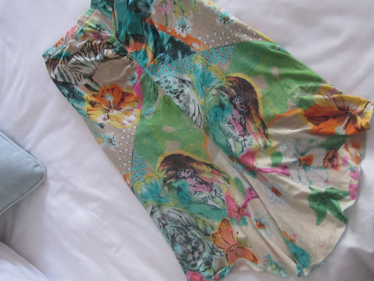 blumarine vintage 100% silk midi skirt